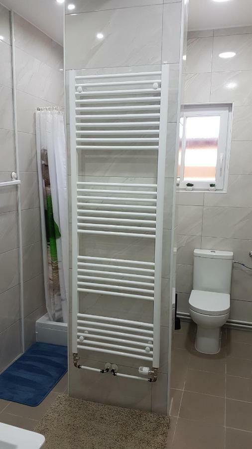Marko Airport Rooms 벨리카 고리차 외부 사진