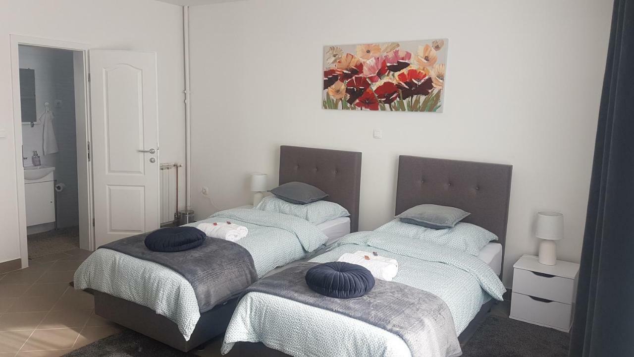 Marko Airport Rooms 벨리카 고리차 외부 사진